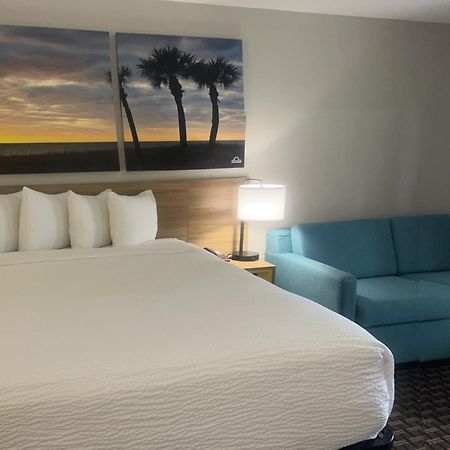 Days Inn By Wyndham Port Charlotte Town Center Екстериор снимка