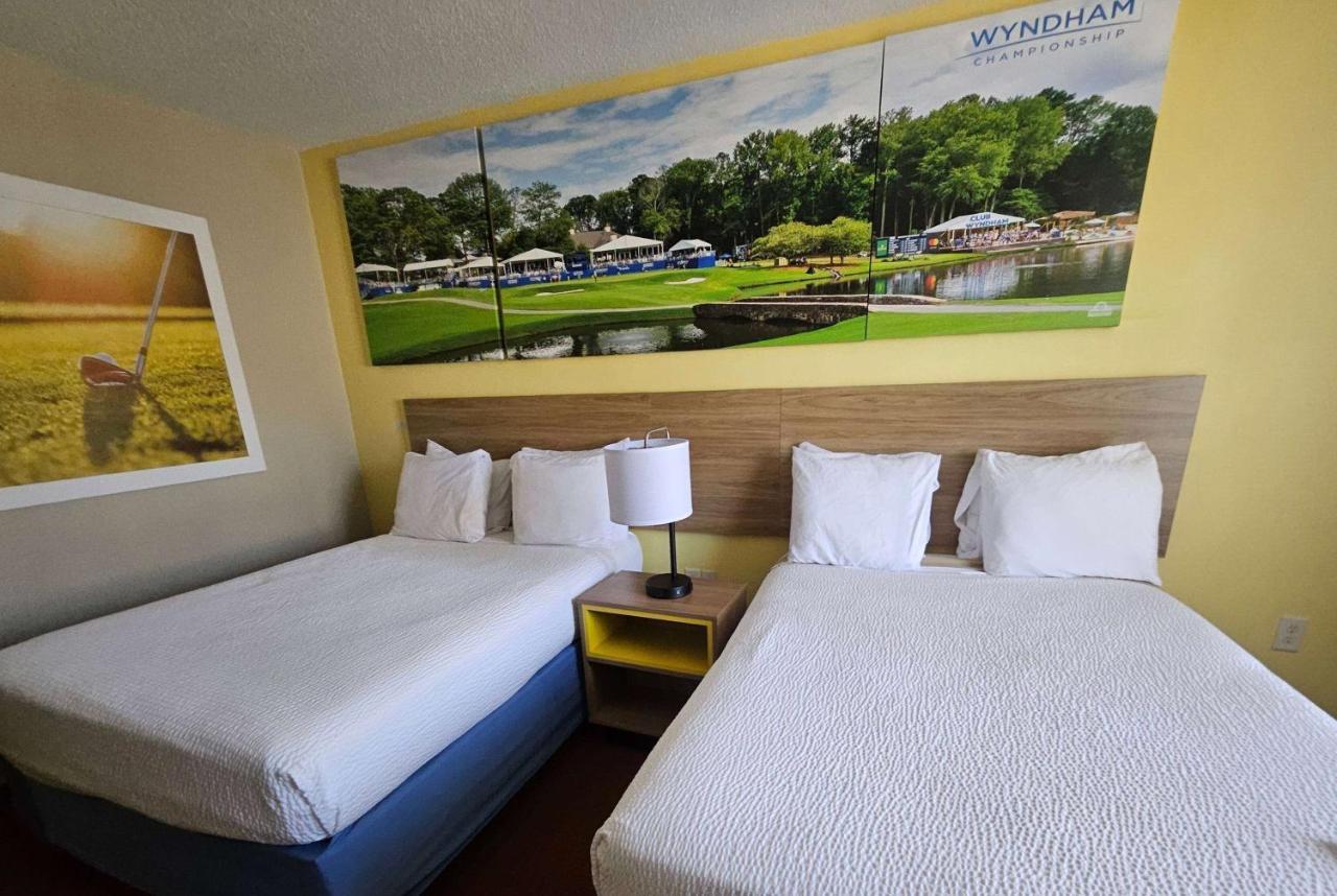 Days Inn By Wyndham Port Charlotte Town Center Екстериор снимка