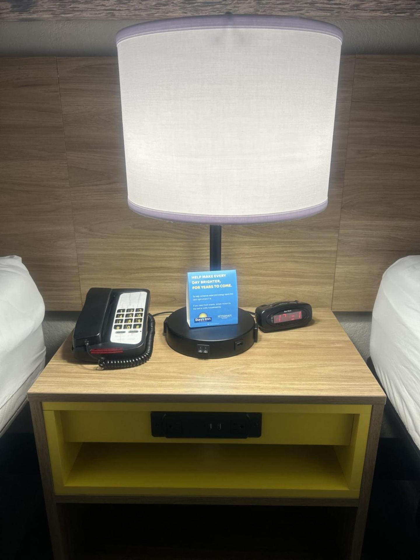 Days Inn By Wyndham Port Charlotte Town Center Екстериор снимка