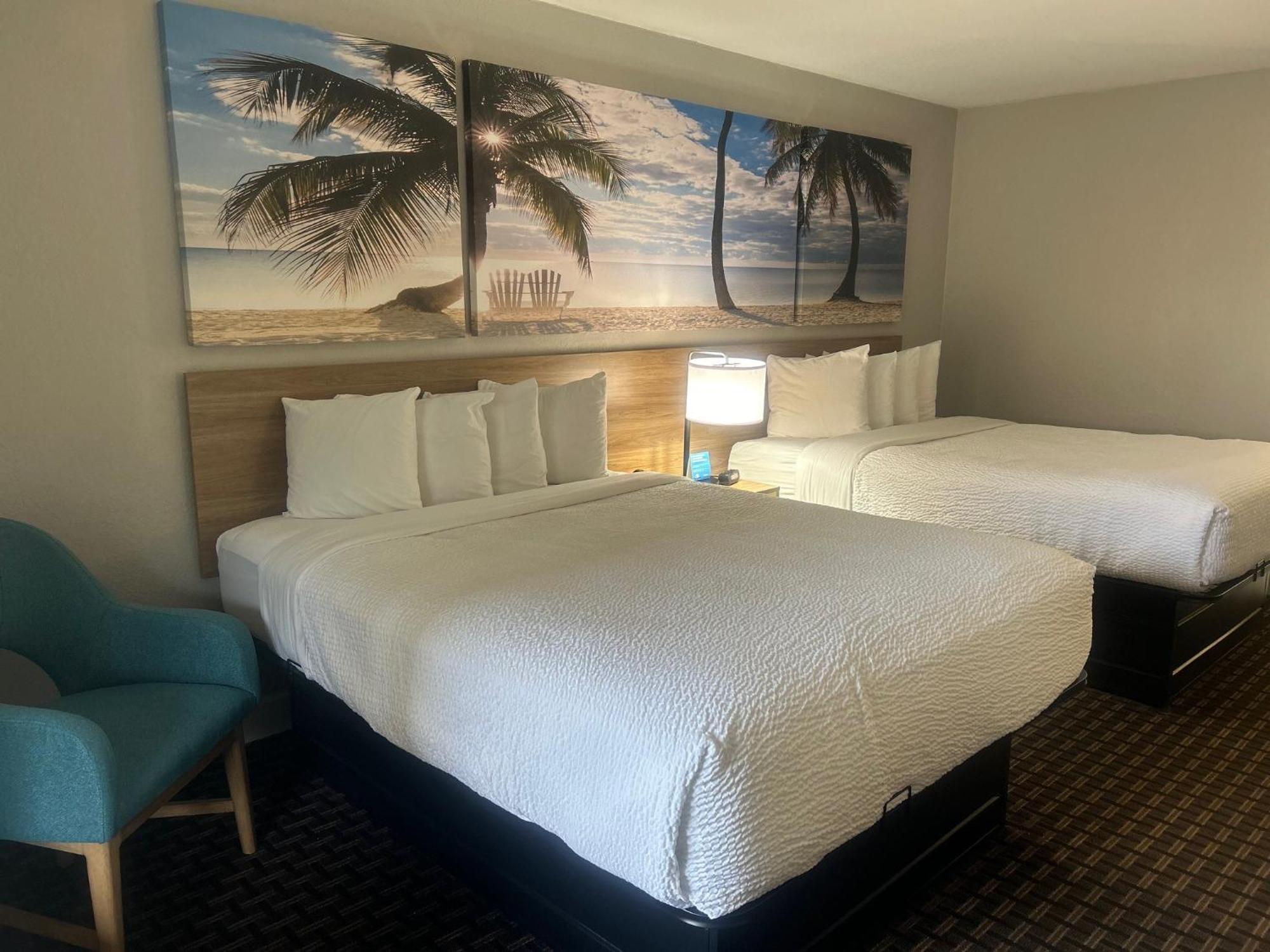 Days Inn By Wyndham Port Charlotte Town Center Екстериор снимка